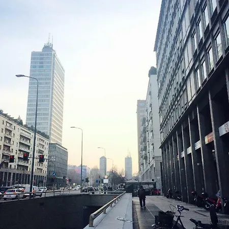 Repubblica One Bed & Breakfast Milan